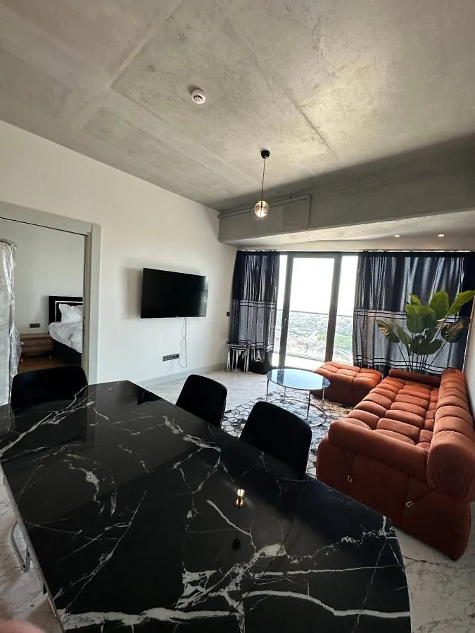 Apartment Luxury 1+1 Apt In Sinpas Queen Bomonti Istanbul